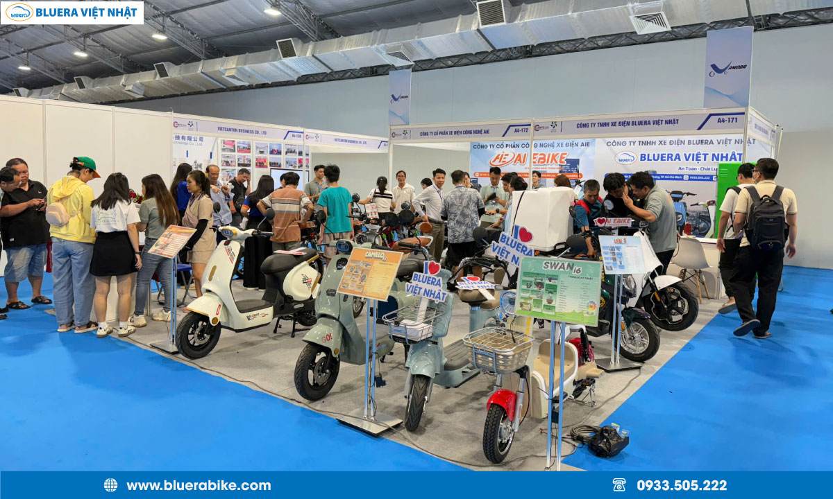 Xe điện – Động lực tăng trưởng chủ chốt của thị trường xe máy Việt Nam 1 Hình ảnh cửa hàng xe điện Bluera Việt Nhật